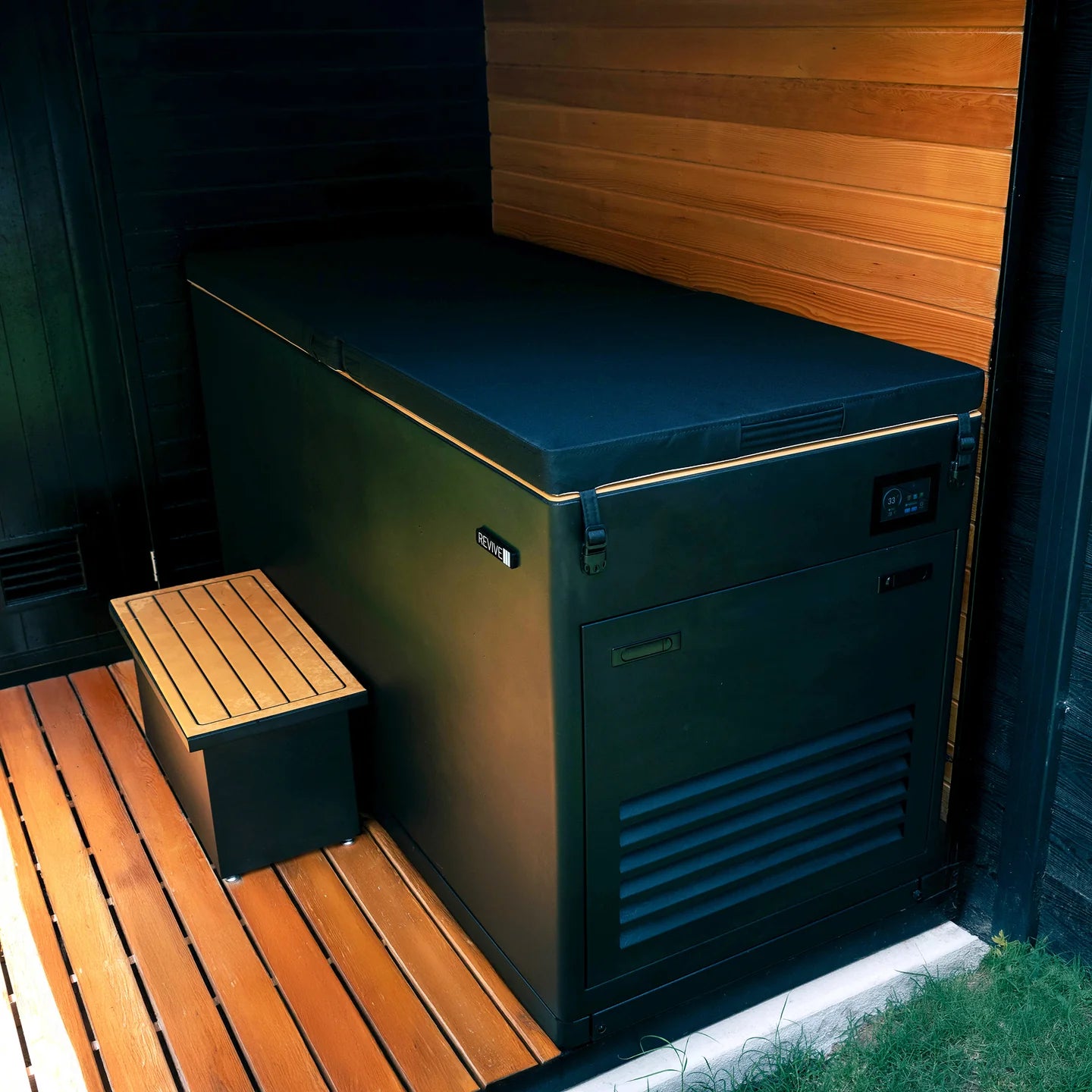 Revive 2 Person Traditional Sauna & Luxury Plunge