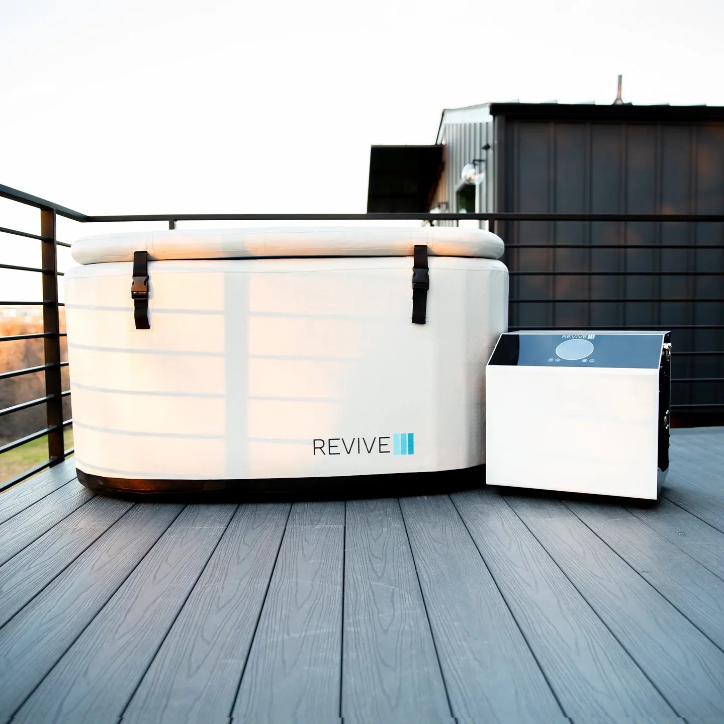 Revive 3 Person Traditional Sauna & Inflatable Plunge